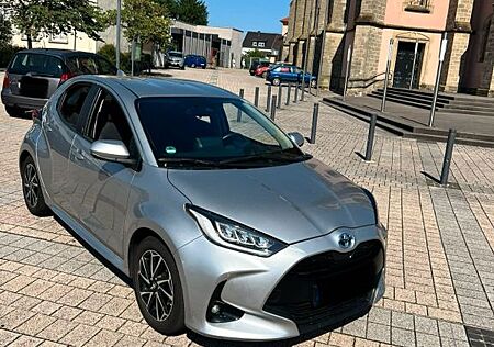 Toyota Yaris 1,5-l-VVT-iE Team Deutschland Team Deu...
