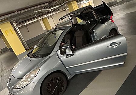 Peugeot 207 CC Filou HDi FAP 110 Filou