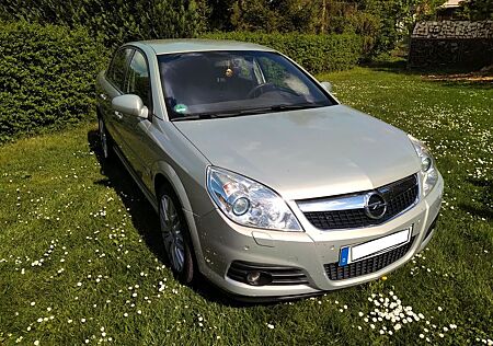 Opel Vectra 2.8 V6 Turbo Klima AHK (no OPC) Motor TOP