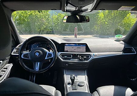 BMW 320d xDrive M- Sport Line Sport Line Head-up