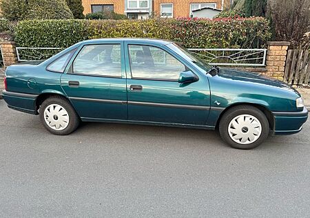 Opel Vectra 1.6i GL GL