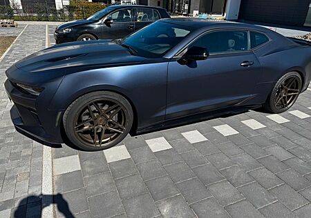 Chevrolet Camaro 6.2 V8 MT - Unfallfrei, EU-Modell