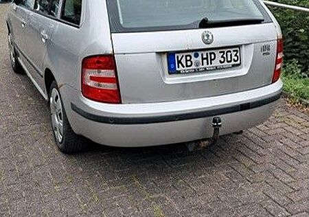 Skoda Fabia Combi 1.4 16V 55 kW Ambiente Ambiente