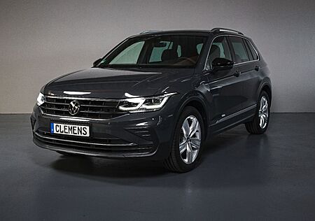 VW Tiguan Volkswagen Move 1,5l AHK, PANORAMA