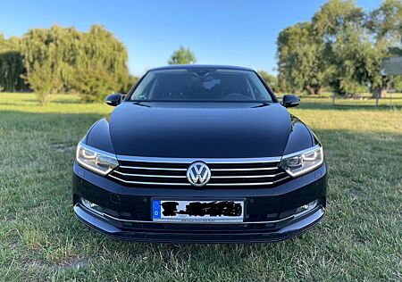 VW Passat Volkswagen 1.8 TSI DSG BMT Comfortline
