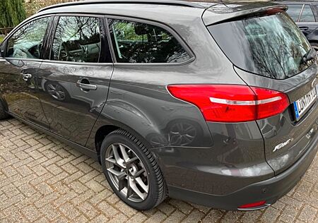 Ford Focus 1.0 EcoBoost 92kW Business Turnier