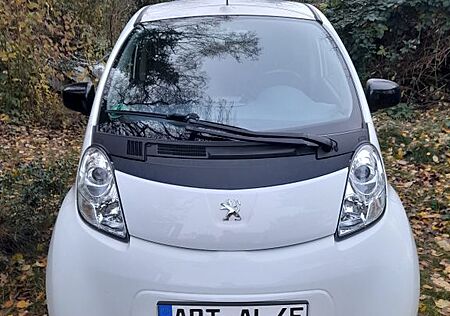 Peugeot iOn Modell 2017 Modell 2017