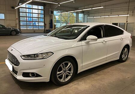Ford Mondeo 2,0 TDCi Bi-Turbo Titanium PowerShift