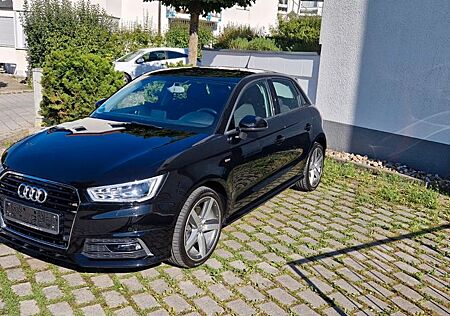 Audi A1 1.4 TFSI Sportback - S-Line
