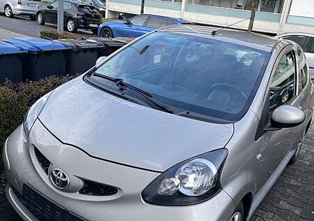 Toyota Aygo (X) Aygo (X) 1,0 -