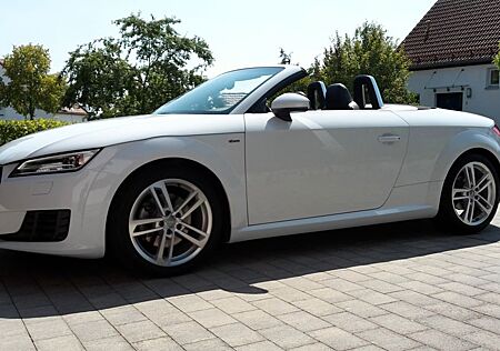 Audi TT Roadster S-Line + ASG-Sound