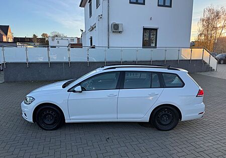 VW Golf Volkswagen VII Variant Comfortline/PDC V&H/SHZ/STND HZ