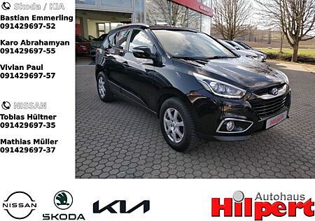 Hyundai ix35 1,6 135PS PANO Leder AHK NAVI RFK KLIMA Bi