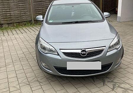 Opel Astra 1.6 J