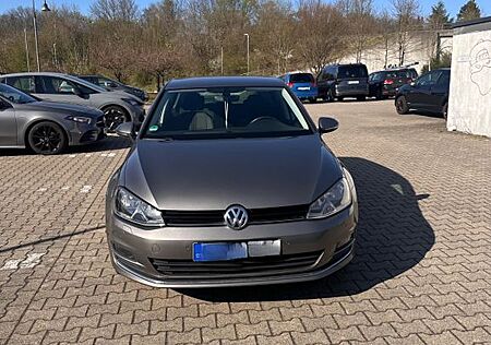 VW Golf Volkswagen 1.4 TSI Ambiente Beleuchtung/ TÜV bis 4/27