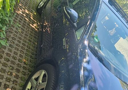 VW Touran Volkswagen 2.0 TDI
