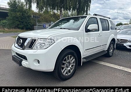 Nissan Pathfinder 3.0 dCi Pano Kamera 7-Sitzer