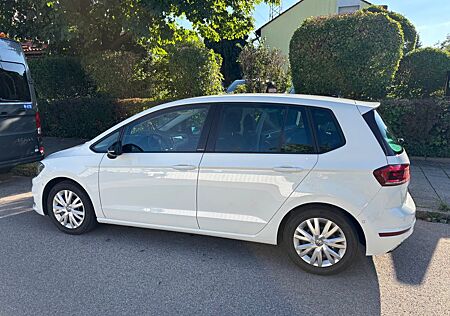 VW Golf Sportsvan Volkswagen 1.5 TSI ACT OPF 96kW DSG IQ.D...