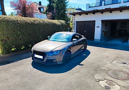 Audi TT Coupe 2.0 TFSI S tronic quattro -