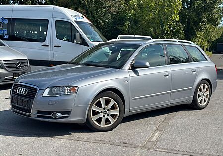 Audi A4 Avant 2.0 TDI Automatik S-Line*2.Hand*