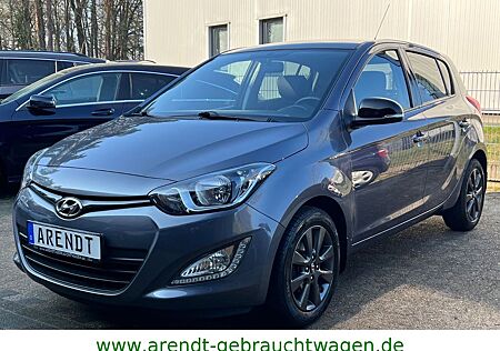 Hyundai i20 FIFA World Cup Edition*SHZ/TEMPOMAT/KLIMA*