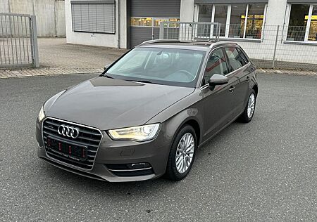 Audi A3 2.0 TDI QUATTRO, Xenon, Navi , Leder