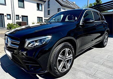 Mercedes-Benz GLC 300 4MATIC Autom. *Pano*Burmster*Leder*Navi*
