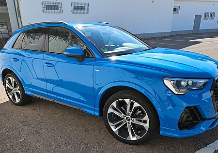 Audi Q3 45 TFSI e S tronic 2 x S line