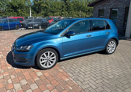 VW Golf Volkswagen VII Lim. Highline+nur51Tkm+Navi+Xenon+Autom