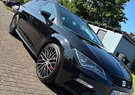 Seat Leon Cupra 300 ST 4Drive//HURRICANE Abgasanlage