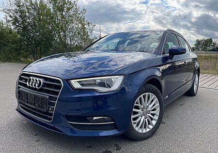 Audi A3 Sportback ambiente quattro *Xenon*SHZ*NAVI*