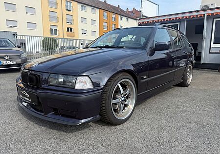 BMW 328 328iTouring*MPAKET*SCHIEBEDACH*SITZHEIZUNG*LEDER