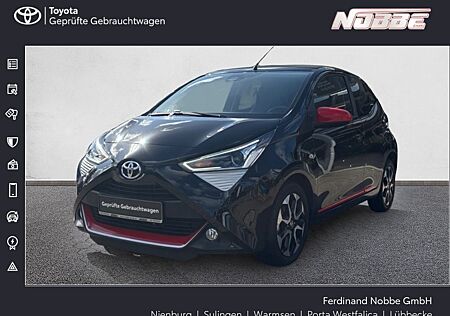 Toyota Aygo (X) -play Team D.