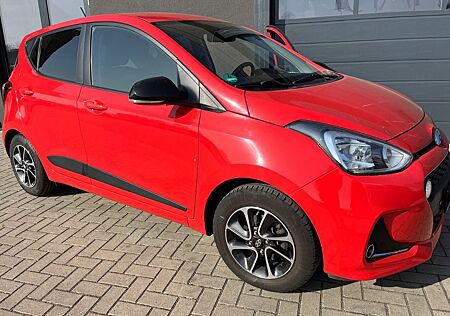 Hyundai i10 YES! 1Hand Lenkradh. Navi , Sitzh, Automatik