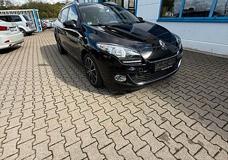 Renault Megane III Grandt. BOSE Edition Tüv & Serv. Neu
