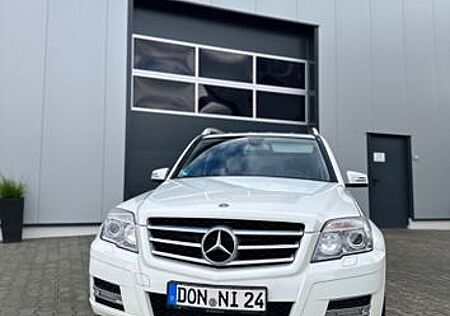 Mercedes-Benz GLK 220 CDI BlueEFFICIENCY -