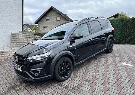 Dacia Jogger TCe 110 Extreme 7-Sitzer 1. HAND