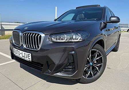 BMW X3 xDrive 30e SAG*M PAKET*VIRT*PANO*NAVI*HEAP-UP