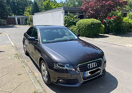 Audi A4 2.0 TDI (DPF) multitronic Ambiente Ambiente