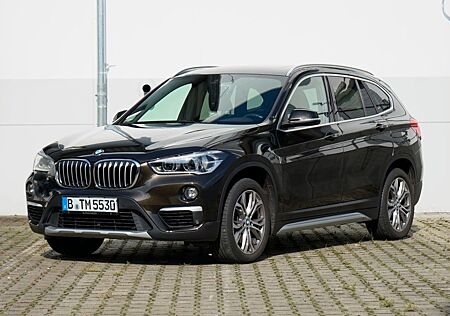 BMW X1 xDrive20i xLine Pano+HeadUp+Navi+8xReifen