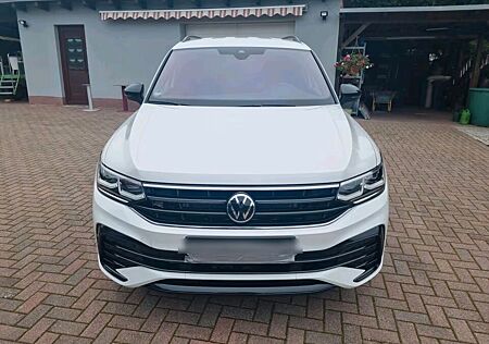 VW Tiguan Allspace Volkswagen 2.0 TDI SCR 147kW DSG 4MOTIO...