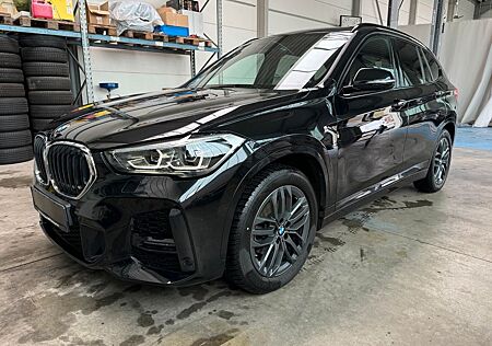 BMW X1 Baureihe sDrive 18 i M Sport Kamera Pano