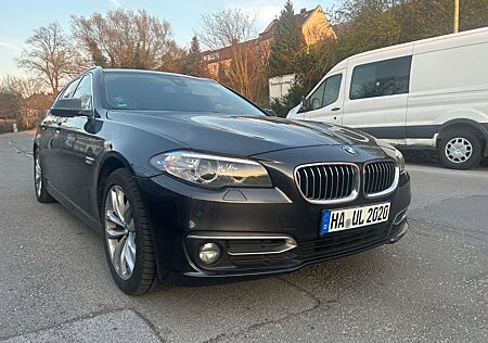 BMW 530d Touring*HU NEU*Leder*Xenon*Standheizung