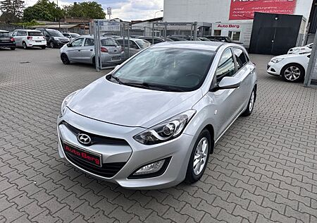 Hyundai i30 FIFA World Cup Edition*Klima*BT*SHZ*6Gang*