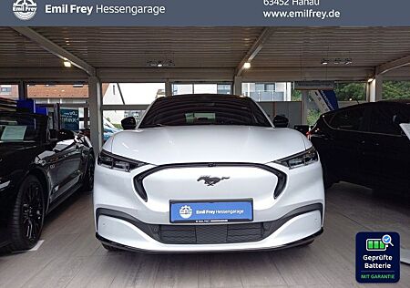 Ford Mustang Mach-E AWD 198 kW, 5-türig (Elektrischer