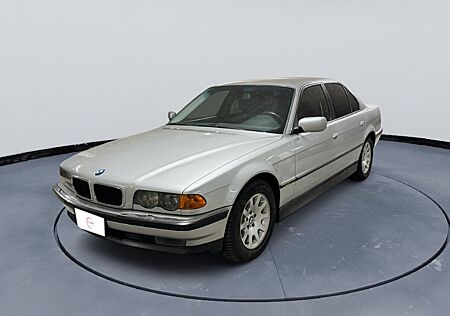 BMW 740i - Leder|Navi|Xenon|Memory|Tüv Neu