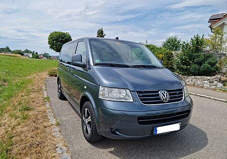 VW T5 Multivan Volkswagen - 7 Sitzer - Tempomat