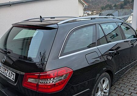 Mercedes-Benz E 320 CDI T AVANTGARDE Avantgarde