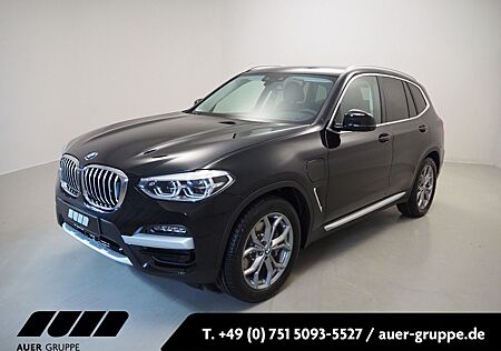 BMW X3 xDrive 30e (xLine Navi LED HUD ACC 360°)