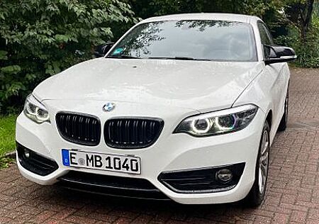 BMW 220i Steptronic Coupé Sport Line Sport Line